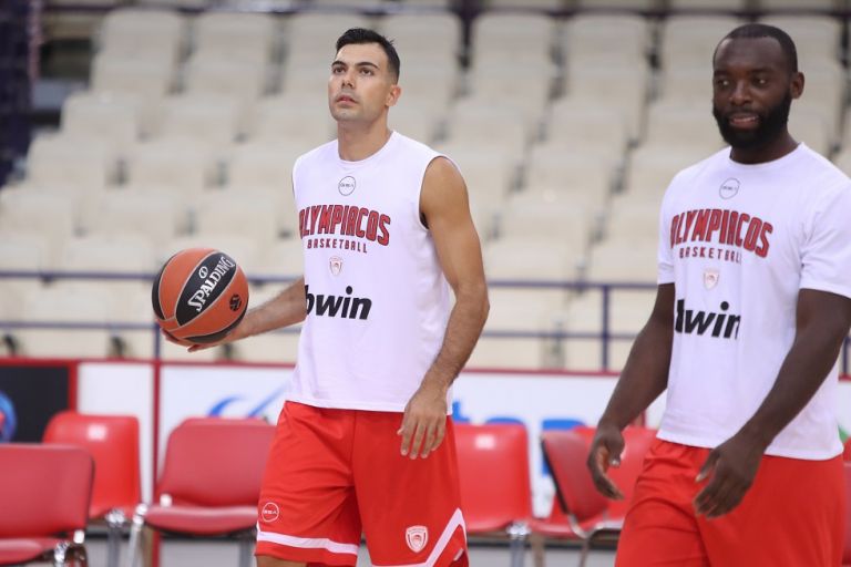 Ολυμπιακός: Σα να μην πέρασε μία μέρα…