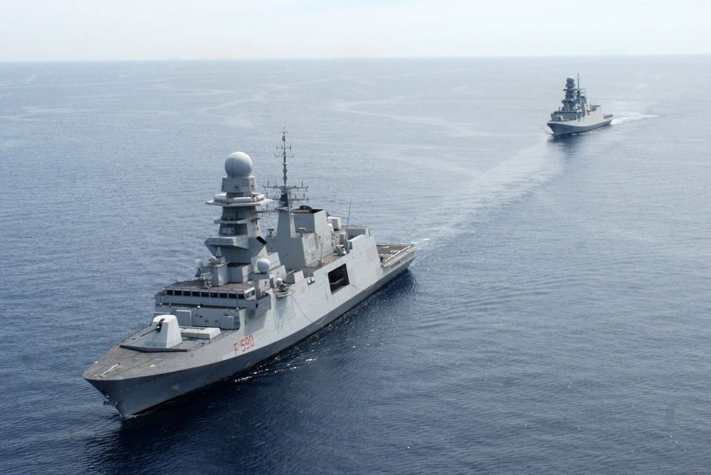Πολεμικά πλοία στην Αν. Μεσόγειο στέλνει ο Μακρόν – Σφήνα στον Ερντογάν