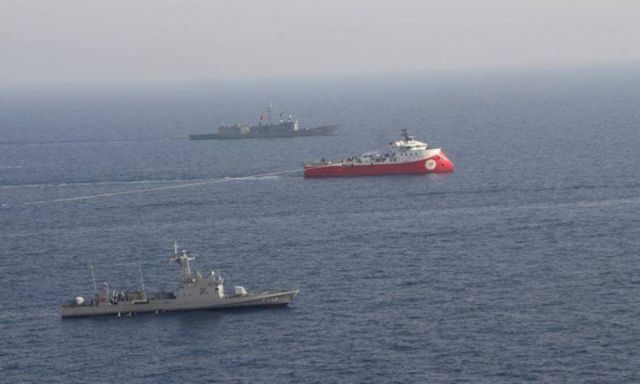 Συνεχίζει απτόητη η Αγκυρα στην Ανατ. Μεσόγειο – Τελεσίγραφο για κυρώσεις από την ΕΕ