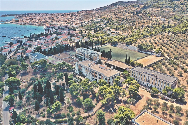 Πρεμιέρα της Διεθνούς Μουσικής Ακαδημίας με έκθεση Ιάνη Ξενάκη