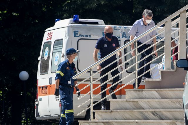 Στο Ασβεστοχώρι ο Τσιόδρας – Δεκάδες κρούσματα κορωνοϊού σε γηροκομείο