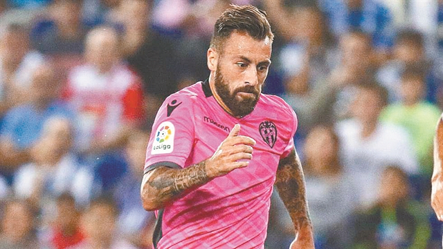 Καταλήγει στον εκλεκτό