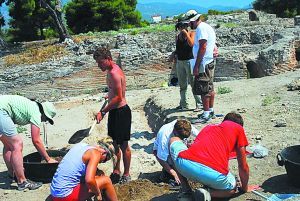 Miltiadis Marinakis Endowed Professorship: A bridge between Greece and the US