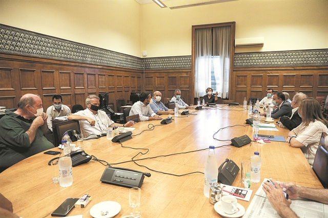 Ασκήσεις ηρεμίας στην άκρη της… ΑΟΖ