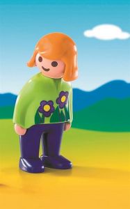 Playmobil, βιντεοκασέτες και βιβλία