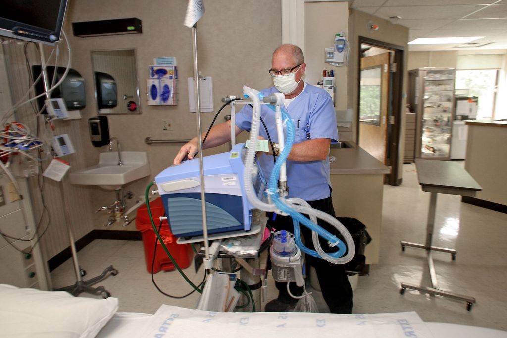 Μεγάλη ανησυχία για τη διασπορά του κοροναϊού χώρα – Εκτινάχθηκαν τα κρούσματα