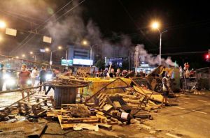 Λευκορωσία : Συνεχίζεται η αναταραχή – Σκοτώθηκε διαδηλωτής από εκρηκτικό μηχανισμό