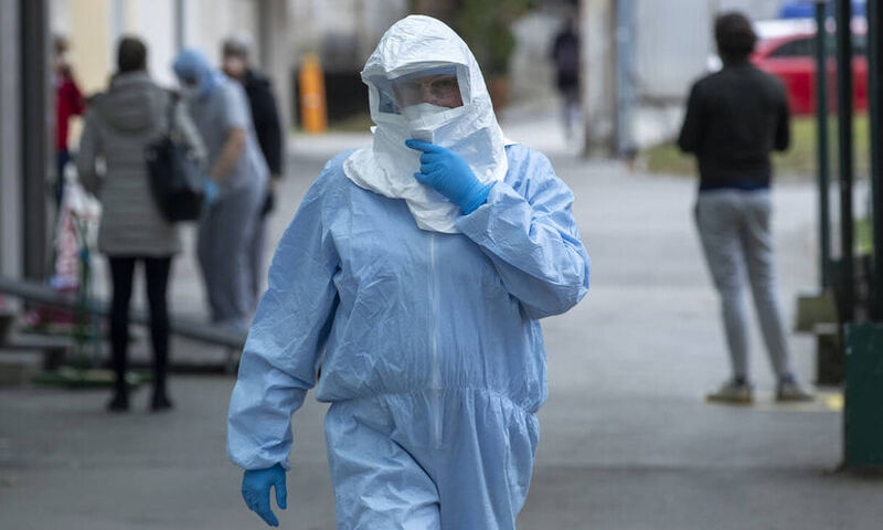 Δημόπουλος : Εντός των τειχών ο υψηλότερος κίνδυνος μετάδοσης του ιού