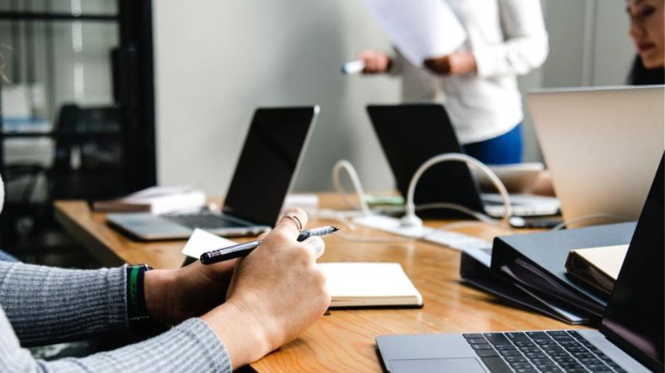 Κοροναϊός: Οκτώ μέτρα για την προστασία εργαζομένων και ανέργων