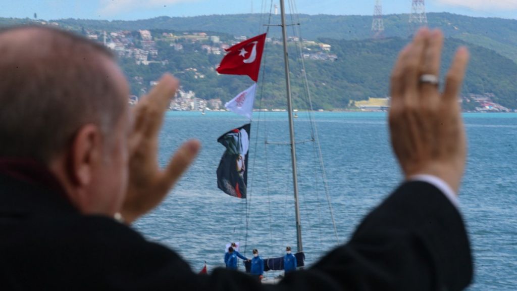Τι γιορτάζουν οι Τούρκοι στις 30 Αυγούστου με πλήθος ανθελληνικών εκδηλώσεων | tanea.gr
