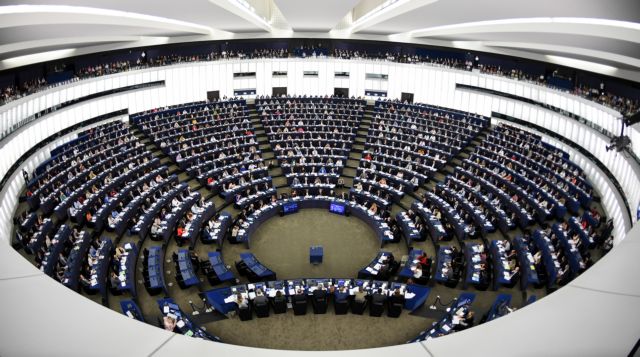 Μακάλιστερ: Η ΕΕ έχει αποφασίσει να σταθεί στο πλευρό της Ελλάδας και της Κύπρου