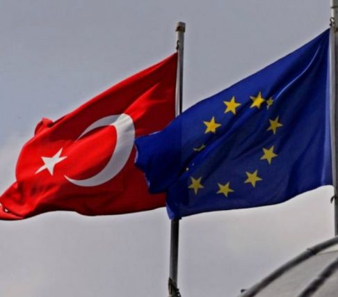 Εκπρόσωπος Κομισιόν για τουρκική προκλητικότητα: Ανάγκη αποκλιμάκωσης της έντασης στην Ανατολική Μεσόγειο