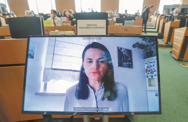 «Δεν πρόκειται να κάνουμε πίσω!»