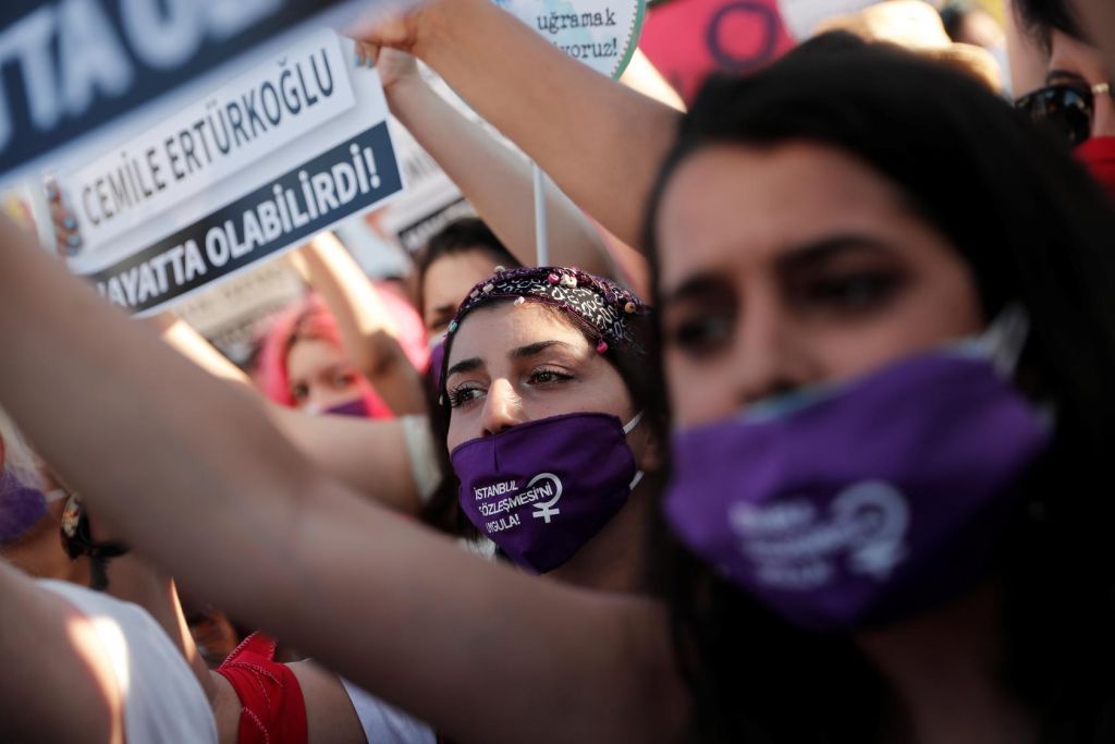 Ερντογάν: Η νέα γενιά γυρίζει την πλάτη της στον Σουλτάνο