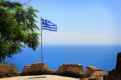 Κοροναϊός : Γιατί η Ελλάδα «χάλασε» την εικόνα της ως χώρα χαμηλού κινδύνου