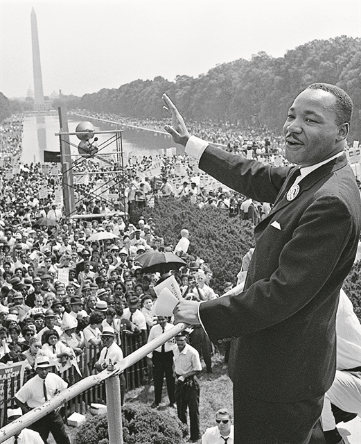 Για μια εγκόσμια πίστη