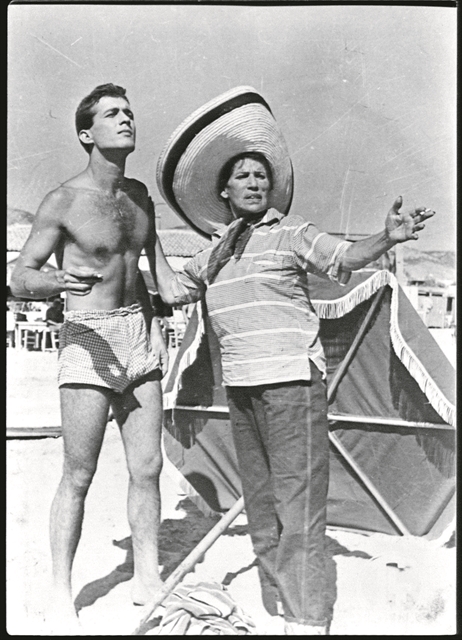 Εμείς, του Αυγούστου οι εισαγγελείς