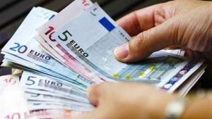 Την Παρασκευή η αποζημίωση ειδικού σκοπού από το υπ. Εργασίας