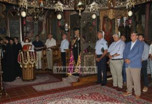 Κοροναϊός: Αψήφησαν τα μέτρα προστασίας σε Μονή στα Μετέωρα