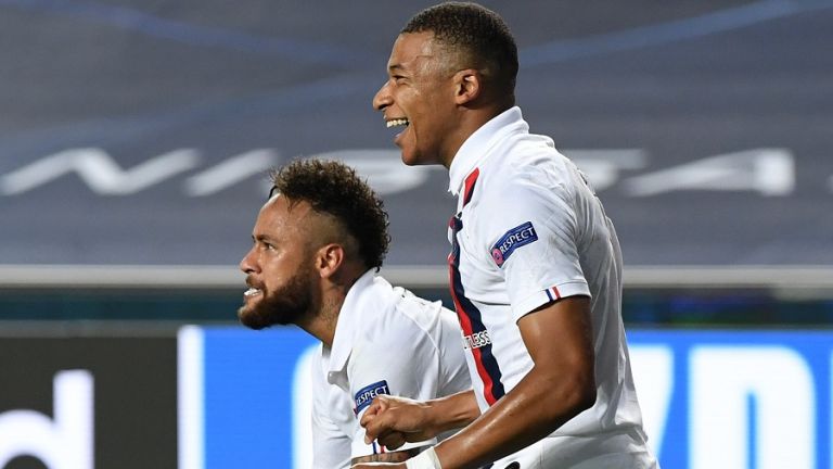 Εμπαπέ : «Μη μου μιλάτε εμένα για πόνο…»