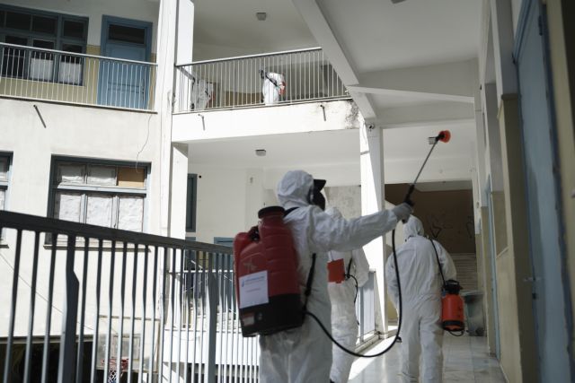 Κοροναϊός : Πώς θα ανοίξουν τα σχολεία στον κόσμο