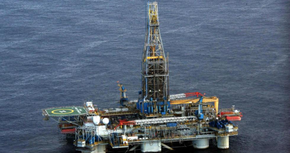 Ζημιές – ρεκόρ για τις μεγάλες πετρελαϊκές εταιρείες