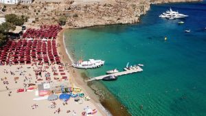 Κλειστό beach bar στη Μύκονο λόγω κρούσματος