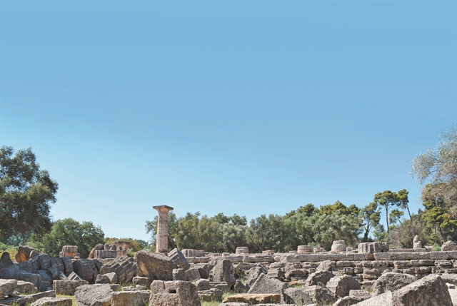 Η ελληνομανία και η αρπαγή των αρχαίων