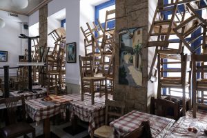 Κοροναϊός: Τα νέα μέτρα τρομάζουν τους επιχειρηματίες – Φόβοι για «λουκέτο» σε μαγαζιά