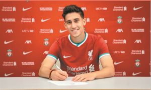 Ιστορική μεταγραφή