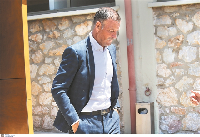 Πώς να λες μισές αλήθειες με ένα βίντεο…