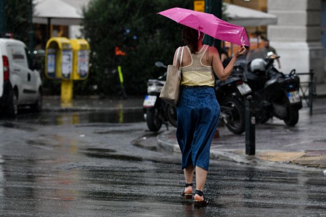 Δεκαπενταύγουστος με βροχές και καταιγίδες – Δείτε που θα «χτυπήσουν»