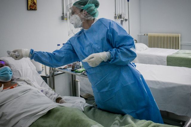 Κικίλιας: Πιεζόμαστε στη Β. Ελλάδα –  Συνολικά 31 ασθενείς διασωληνωμένοι, 80 σε Μονάδες Αυξημένης Φροντίδας, 200 σε νοσοκομεία