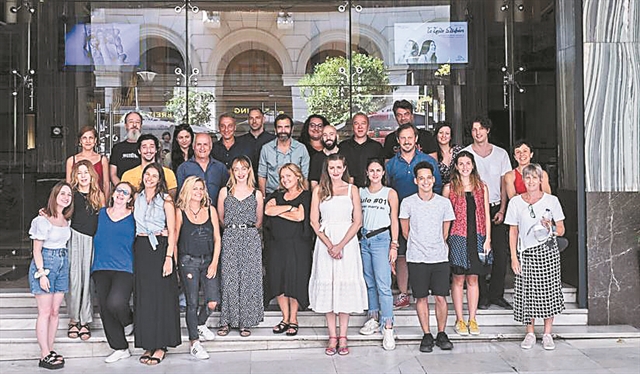 Πρόβες για «Στεφάνι»