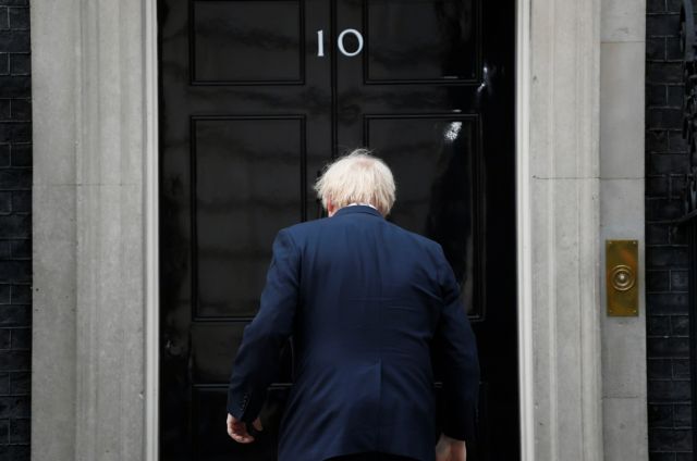 Βρετανία : Πιθανό ένα δεύτερο πανεθνικό lockdown, λέει ο υπουργός Υγείας