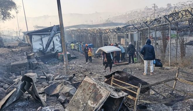 Μόρια : Εικόνες καταστροφής όπως τις κατέγραψε drone