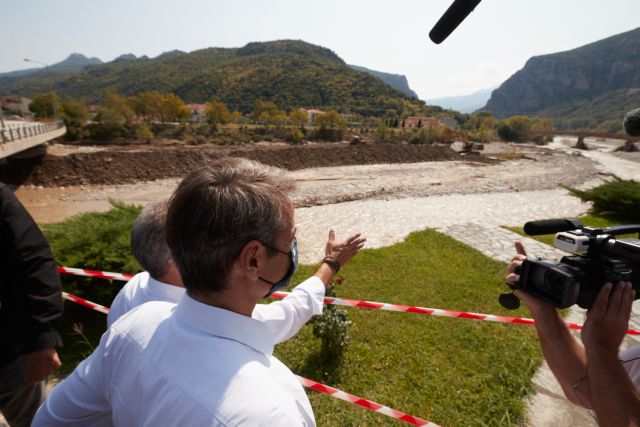 Μητσοτάκης από Καρδίτσα: Θα κάνουμε ότι χρειάζεται για να ορθοποδήσουν οι πληγέντες