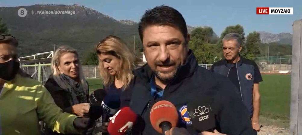 Δηλώσεις Χαρδαλιά για τον απεγκλωβισμό των πέντε κατοίκων της Οξυάς – Τι θα γίνει με όσους έμειναν πίσω