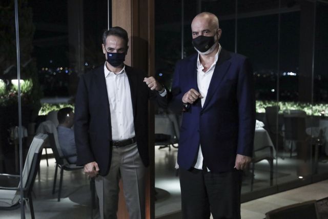 Δείπνο εργασίας Μητσοτάκη – Ράμα με θέα την Ακρόπολη