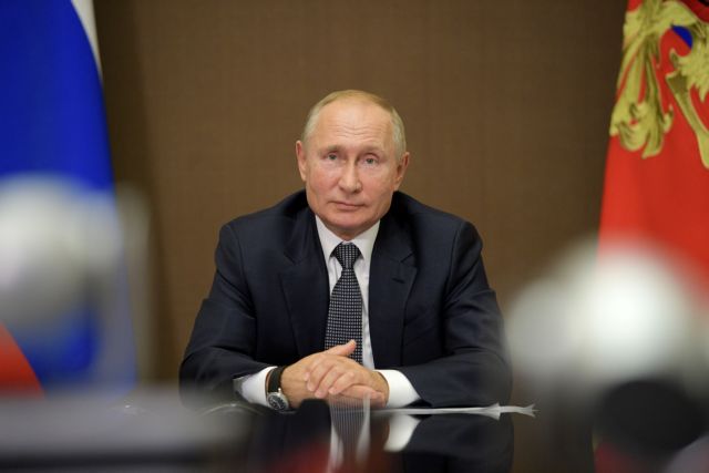 Ο Πούτιν προτίθεται να κάνει το εμβόλιο κατά του κοροναϊού