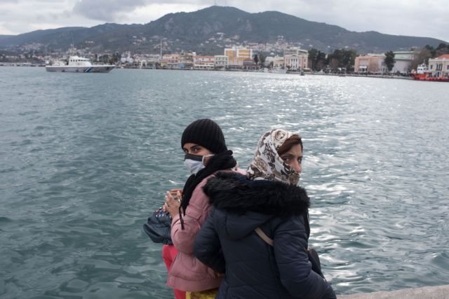 Μηταράκης: Το κρούσμα κοροναϊού στη Μόρια καθιστά αναγκαίες τις κλειστές δομές