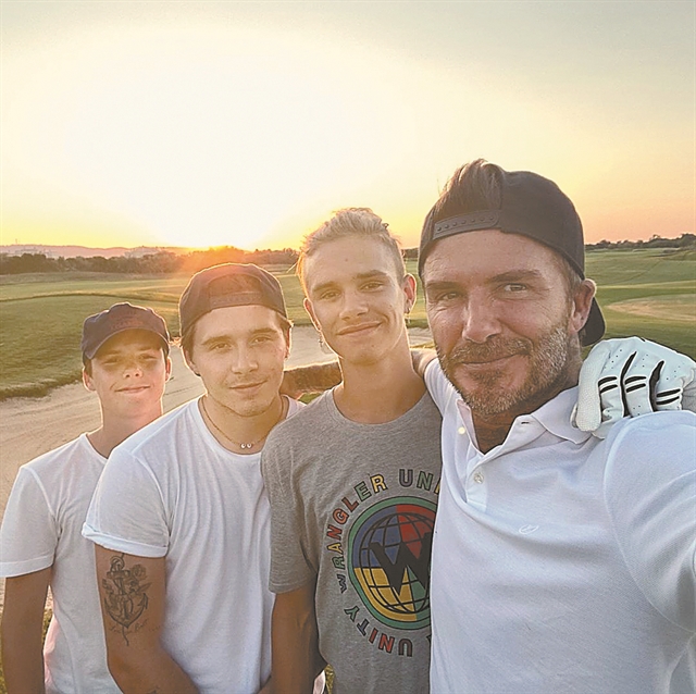 Σύμπτωση με Φαν’τ Σιπ και Ρεχάγκελ