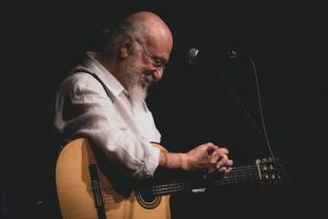 Μια μαγική βραδιά από τον Διονύση Σαββόπουλο στο…Woodstock