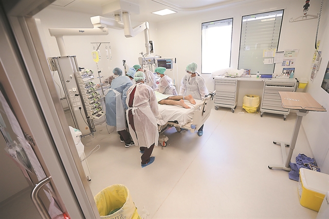 Μέτρα πριν από το νέο lockdown