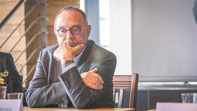 Ενας γεφυροποιός για τους Σοσιαλδημοκράτες