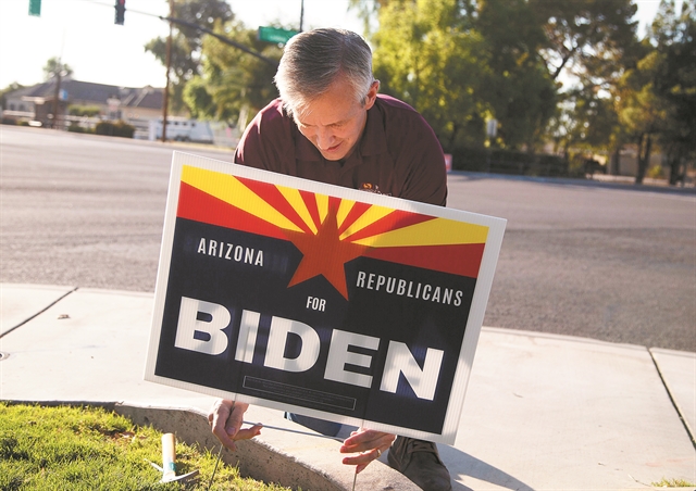 Οι Ρεπουμπλικανοί συμμαχούν με τον εχθρό κατά του Τραμπ