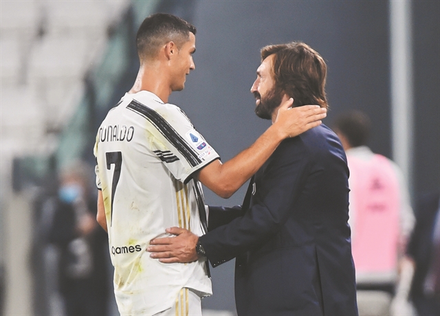 O Πίρλο τούς κερδίζει