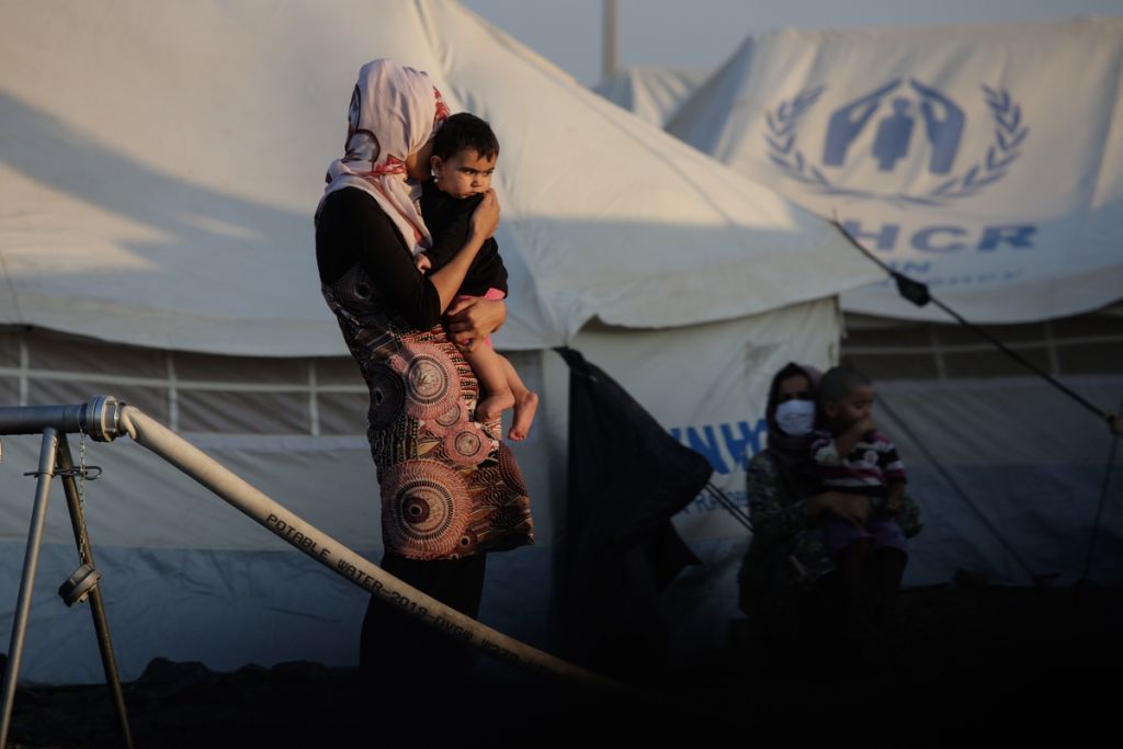 Κοροναϊός : Σε καραντίνα οι δομές προσφύγων σε Θήβα και Σέρρες
