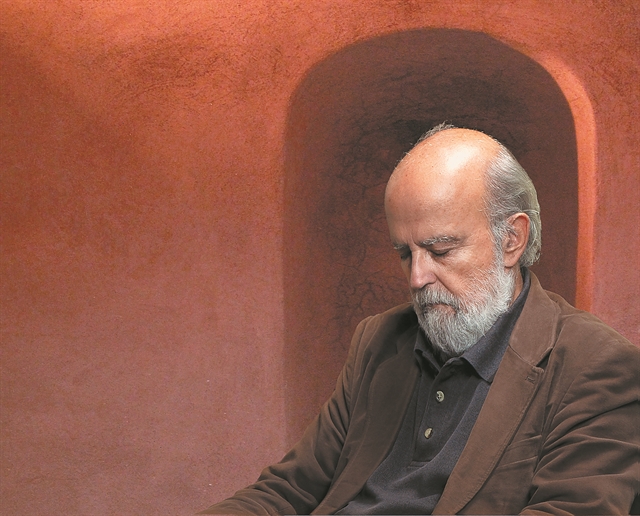 Κωστής Αντωνιάδης