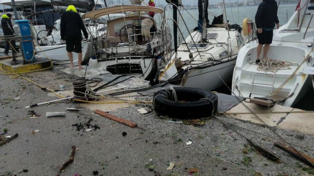 Ιανός: Καράβια βγήκαν στη στεριά στη Σάμη Κεφαλονιάς